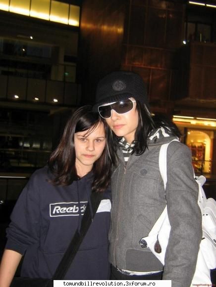 Bill si fanele - crazy_for_tom - Picz with Bill