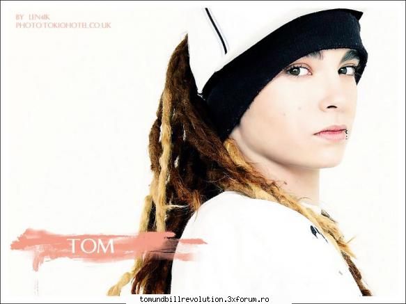 picz with tom - here is the first pic with tom - Picz